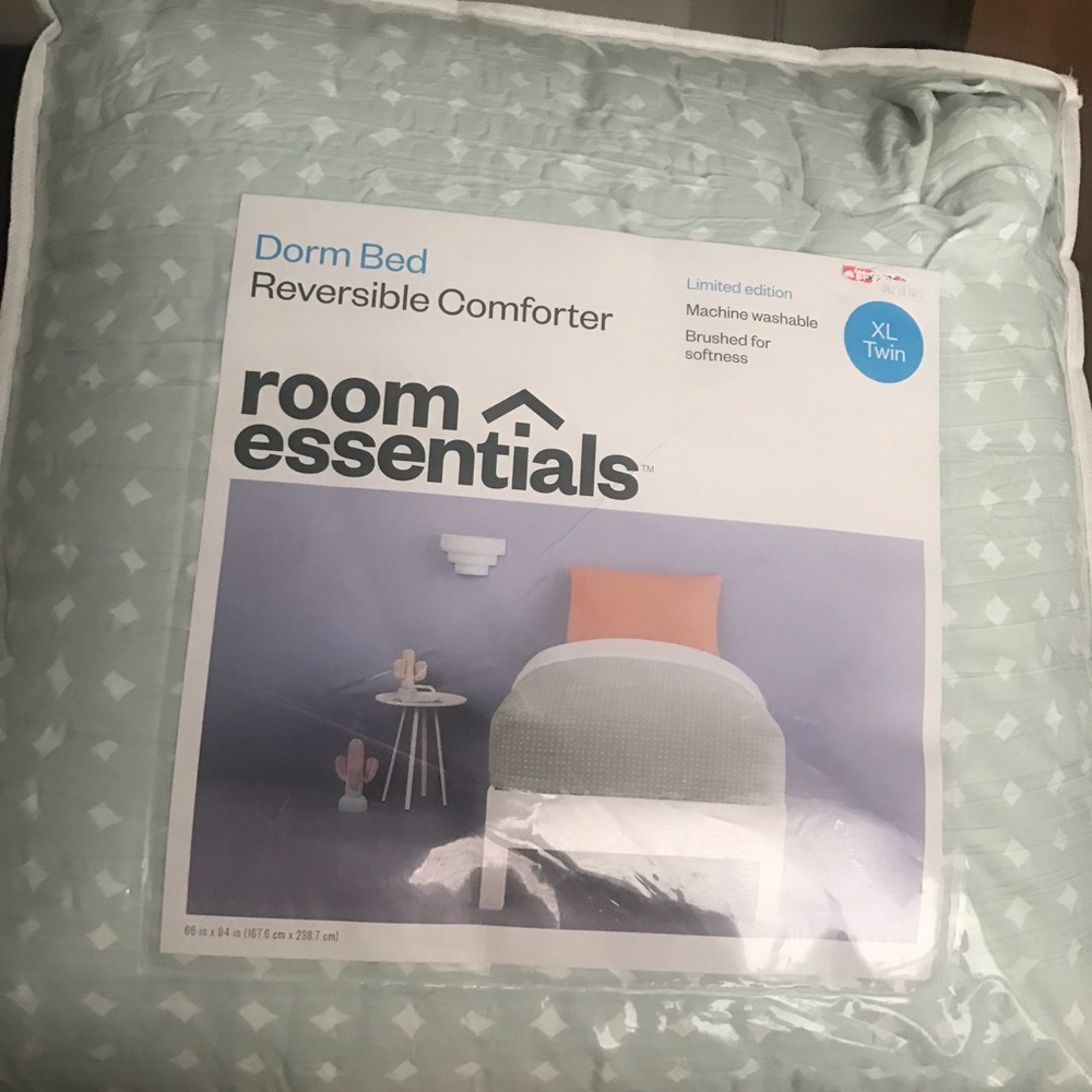 XL Twin Comforter
